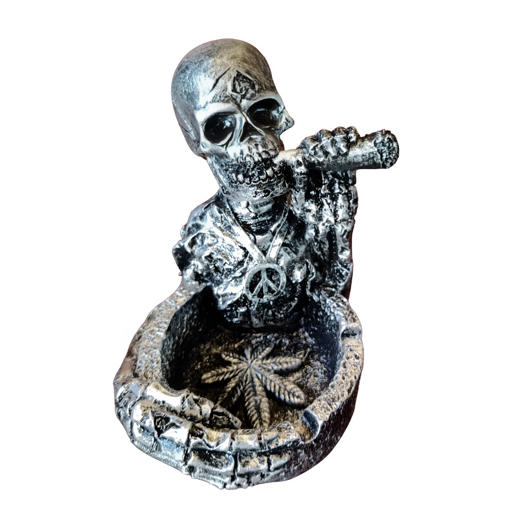 Decor Toy | 4*4*5 Inches | Skeleton Tray with Smoking (shivan Bakthan)